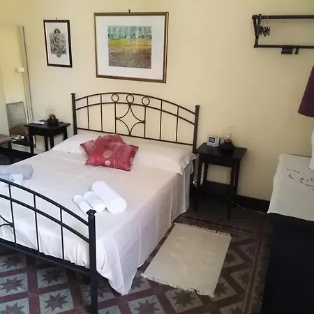 L'oasi Di Sofia Turistico Etnea Cavour Bellini Apartament *