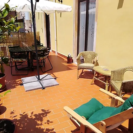 L'oasi Di Sofia Turistico Etnea Cavour Bellini Apartament